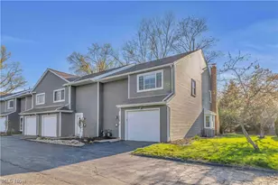 1748 Walnut Ln, Rocky River, OH 44116 - Photo 2