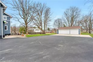 252 Indianola Rd, Youngstown, OH 44512 - Photo 8