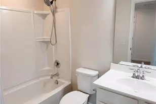 9200 Nash Ln, North Ridgeville, OH 44039 - Photo 6