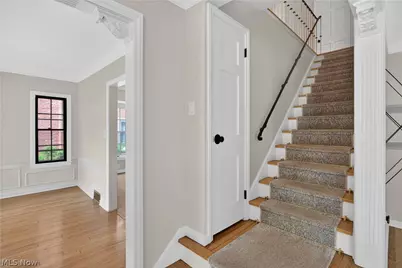 2561 Charney Road, University Heights, OH 44118 - Photo 6