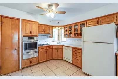 1089 Dayton Street, Akron, OH 44310 - Photo 10
