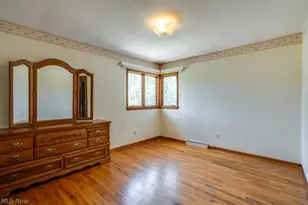 1089 Dayton St, Akron, OH 44310 - Photo 14