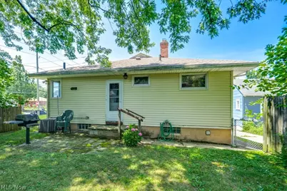 1089 Dayton Street, Akron, OH 44310 - Photo 24