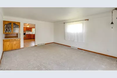 1089 Dayton Street, Akron, OH 44310 - Photo 6