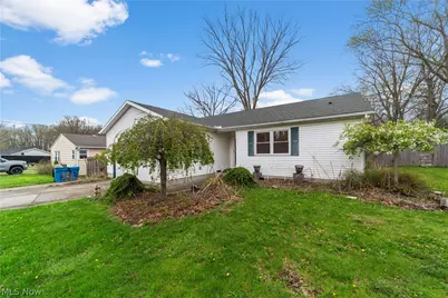3869 Dayton Avenue, Lorain, OH 44052 - Photo 2