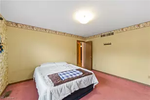 3869 Dayton Ave, Lorain, OH 44052 - Photo 18
