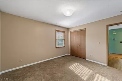 3869 Dayton Avenue, Lorain, OH 44052 - Photo 22