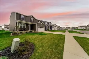 23580 Victory Ln, Columbia Station, OH 44028 - Photo 2