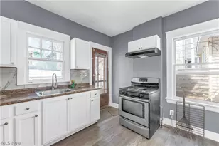 9303 Kempton Ave, Loveland, OH 44108 - Photo 6