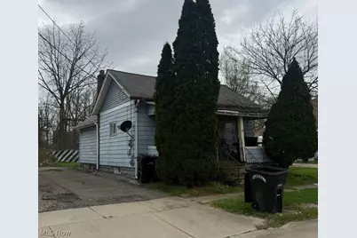 108 Rush Street, Elyria, OH 44035 - Photo 2