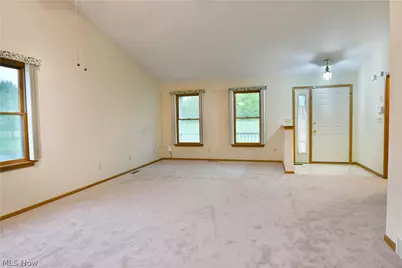 5180 Winthrop Drive, Austintown, OH 44515 - Photo 16