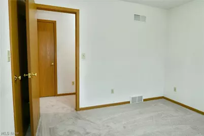5180 Winthrop Drive, Austintown, OH 44515 - Photo 24
