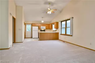 5180 Winthrop Dr, Austintown, OH 44515 - Photo 10