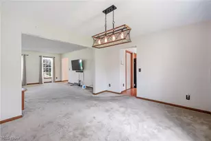 5415 Andover Dr, Parma, OH 44134 - Photo 10