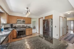 5415 Andover Dr, Parma, OH 44134 - Photo 12