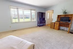 11870 Dupont Rd, Washington, WV 26181 - Photo 12