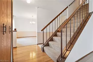 32635 Jefferson Dr, Solon, OH 44139 - Photo 6