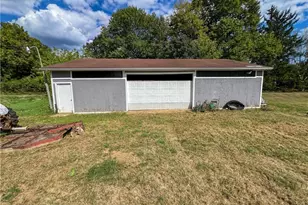 14614 E Liverpool Rd, East Liverpool, OH 43920 - Photo 16