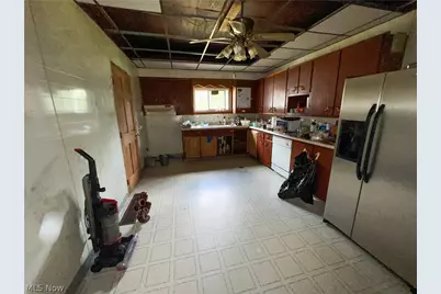 14614 E Liverpool Road, East Liverpool, OH 43920 - Photo 22