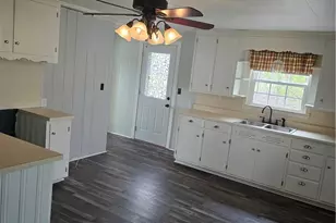 302 S Butler St, Baltic, OH 43804 - Photo 6