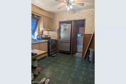 5403 Jefferson Avenue, Ashtabula, OH 44004 - Photo 4