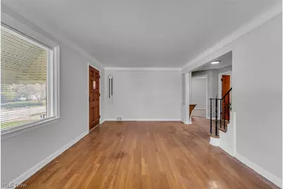 226 E 242nd Street, Euclid, OH 44123 - Photo 12