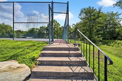 9751 Sunrise Boulevard #M10, North Royalton, OH 44133 - Photo 26