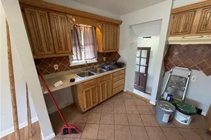 871 E 232nd St, Euclid, OH 44123 - Photo 10