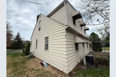 871 E 232nd Street, Euclid, OH 44123 - Photo 42