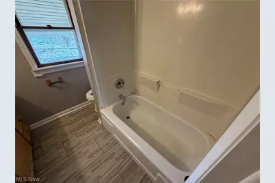 871 E 232nd Street, Euclid, OH 44123 - Photo 22