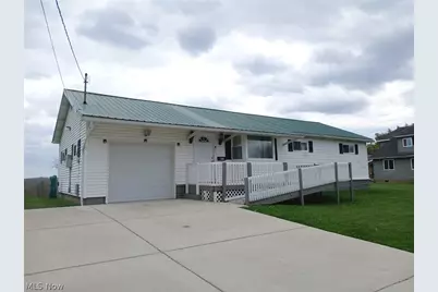 105 Newbanks Road, Parkersburg, WV 26104 - Photo 2