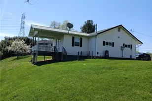 105 Newbanks Rd, Parkersburg, WV 26104 - Photo 4