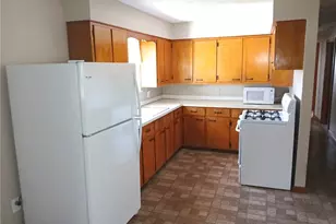 105 Newbanks Rd, Parkersburg, WV 26104 - Photo 12