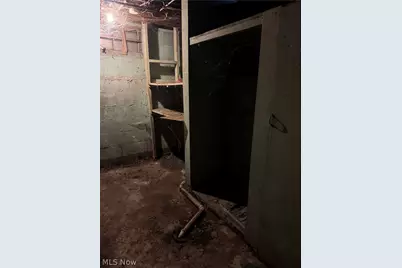 9809 Marah Avenue, Loveland, OH 44104 - Photo 18