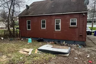 9809 Marah Ave, Loveland, OH 44104 - Photo 6