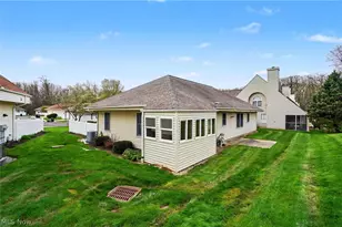 145 Michael Ln, Cuyahoga Falls, OH 44223 - Photo 24