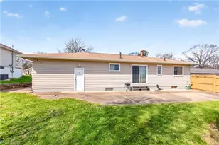 2448 Kermit Ave, Akron, OH 44305 - Photo 32