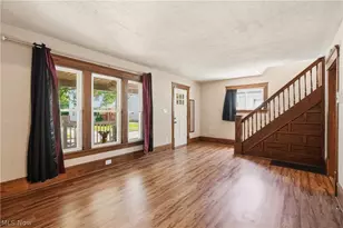 1026 Collinwood Ave, Akron, OH 44310 - Photo 4