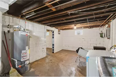 1026 Collinwood Avenue, Akron, OH 44310 - Photo 22