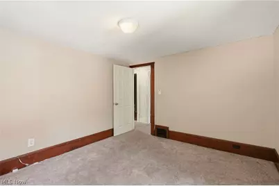 1026 Collinwood Avenue, Akron, OH 44310 - Photo 18