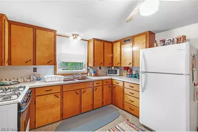228 S Portage, Doylestown, OH 44230 - Photo 30