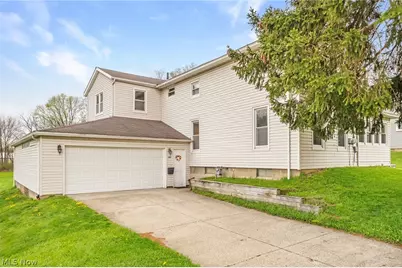 228 S Portage, Doylestown, OH 44230 - Photo 2