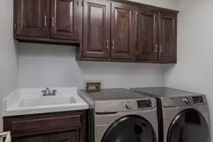 4864 Armandale Ave NW, Canton, OH 44718 - Photo 32