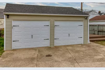 5706 Virginia Avenue, Parma, OH 44129 - Photo 28