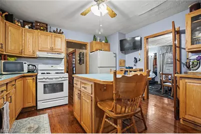 615 W Ohio Avenue, Sebring, OH 44672 - Photo 4