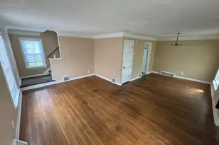 21601 Morris Ave, Euclid, OH 44123 - Photo 2