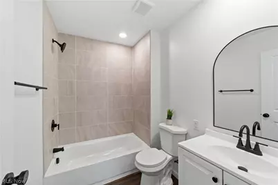 4061 Harwood Road, South Euclid, OH 44121 - Photo 32