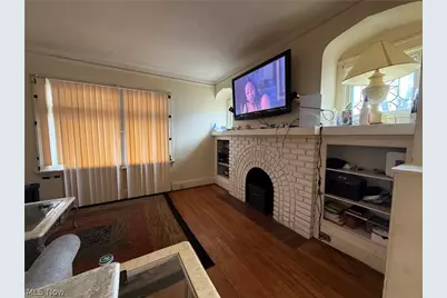 14202 Glendale Avenue, Loveland, OH 44128 - Photo 6