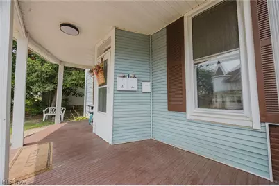866 Main #A, Coshocton, OH 43812 - Photo 4