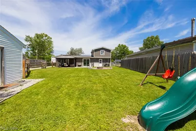 12179 Melody Lane, Grafton, OH 44044 - Photo 32